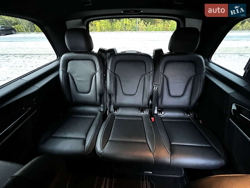 Мінівен Mercedes-Benz V-Class 2021 в Дніпрі