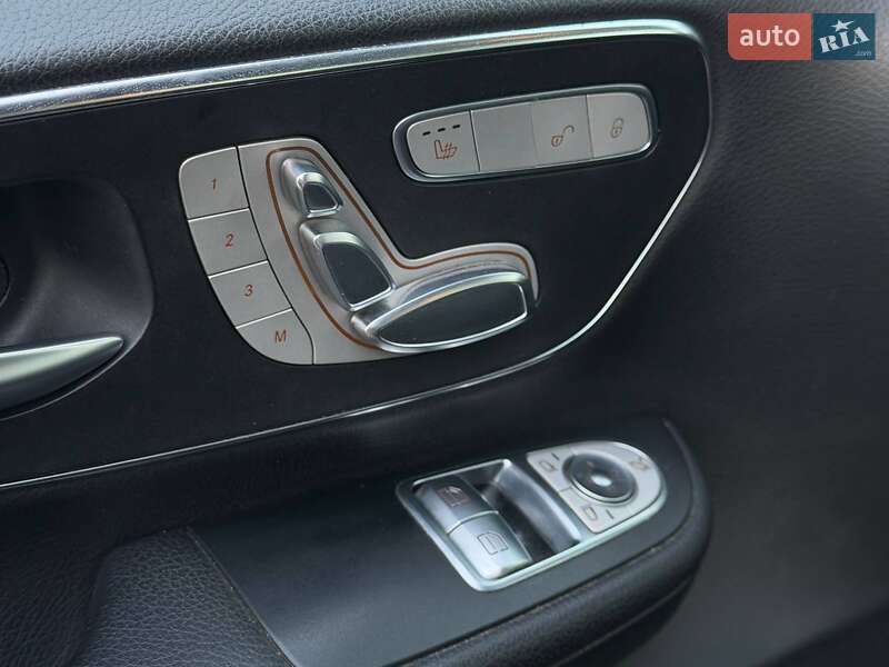 Минивэн Mercedes-Benz V-Class 2017 в Харькове фото 40 Минивэн Mercedes-Benz V-Class 2017 в Харькове