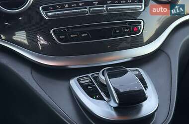 Минивэн Mercedes-Benz V-Class 2017 в 
