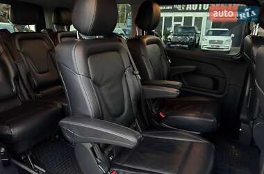 Минивэн Mercedes-Benz V-Class 2017 в 