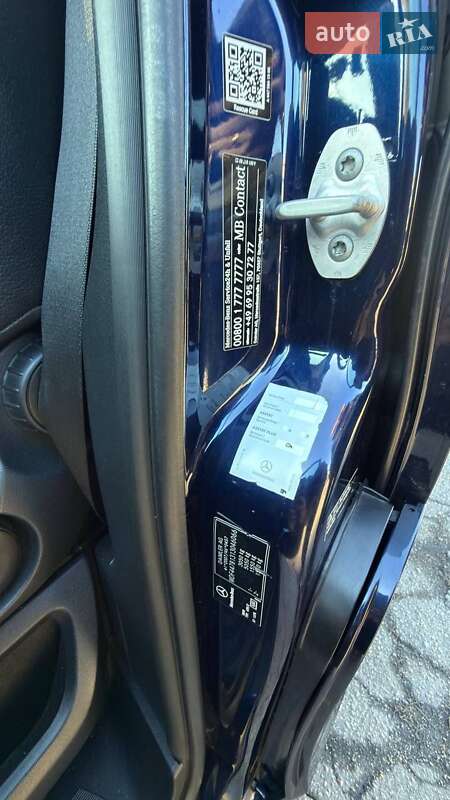 Мінівен Mercedes-Benz V-Class 2015 в Кропивницькому