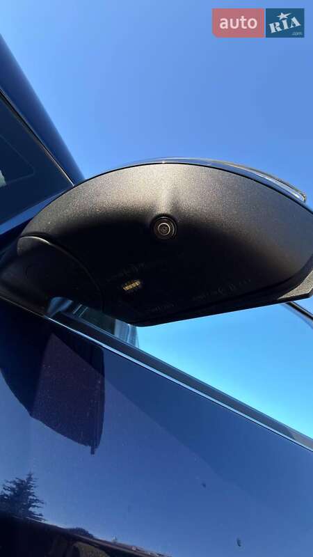 Мінівен Mercedes-Benz V-Class 2015 в Кропивницькому