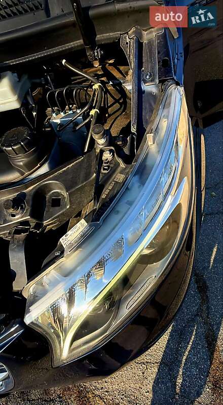 Мінівен Mercedes-Benz V-Class 2015 в Кропивницькому