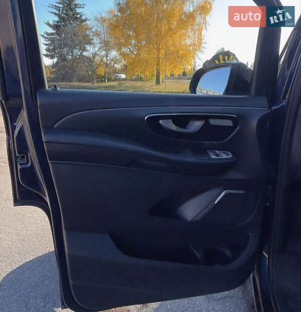 Мінівен Mercedes-Benz V-Class 2015 в Кропивницькому