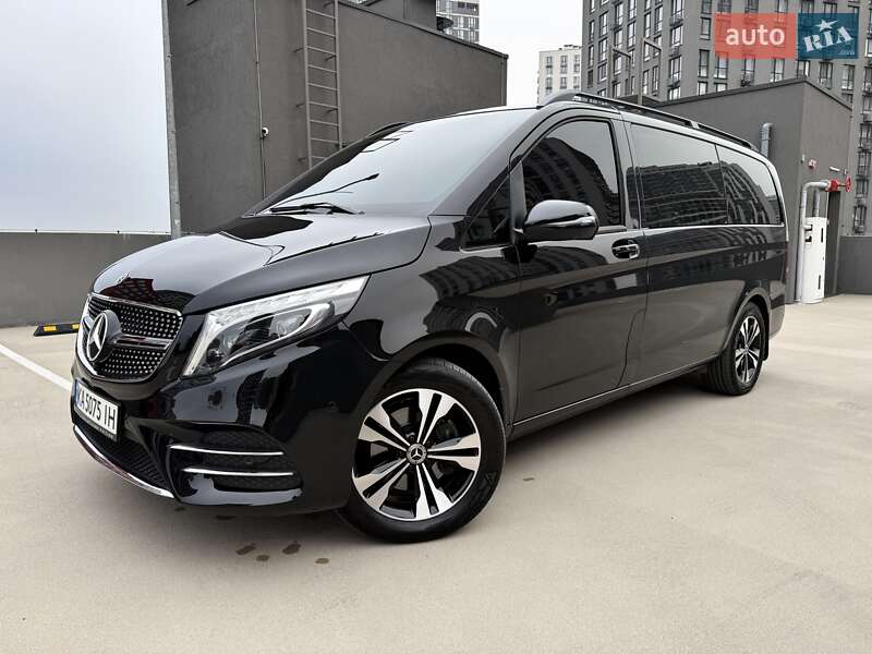Минивэн Mercedes-Benz V-Class 2021 в Киеве
