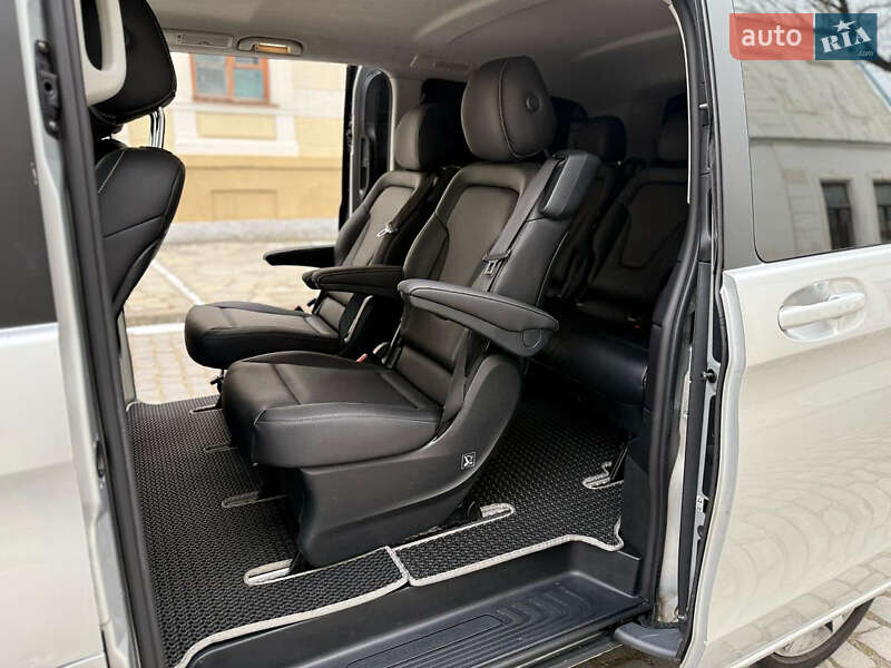 Мінівен Mercedes-Benz V-Class 2016 в Кам'янець-Подільському фото 14 Мінівен Mercedes-Benz V-Class 2016 в Кам'янець-Подільському