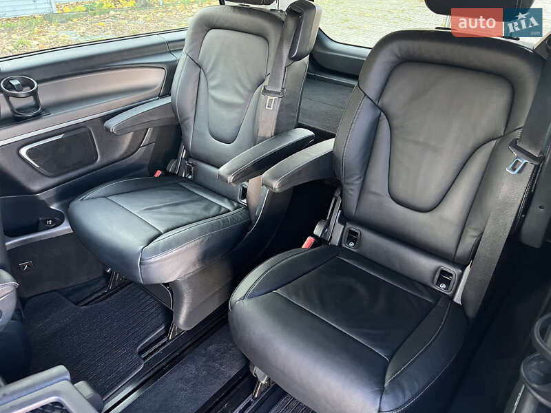 Мінівен Mercedes-Benz V-Class 2016 в Чернівцях фото 31 Мінівен Mercedes-Benz V-Class 2016 в Чернівцях