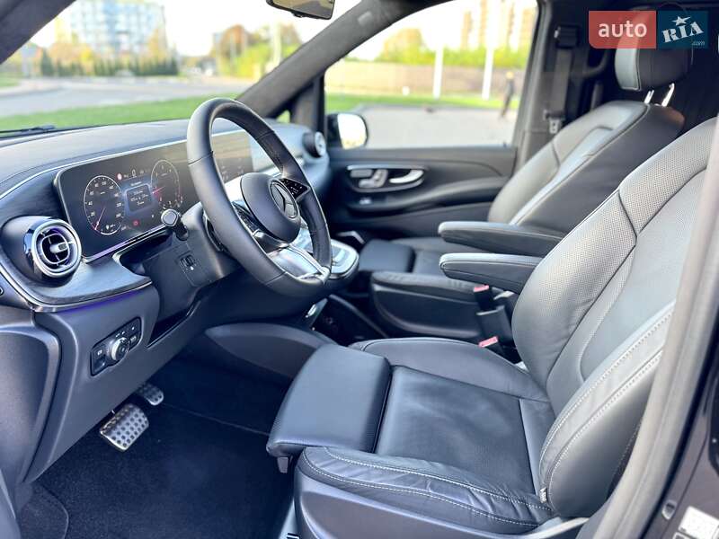 Мінівен Mercedes-Benz V-Class 2025 в Києві