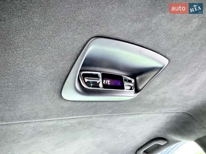 Мінівен Mercedes-Benz V-Class 2025 в Києві