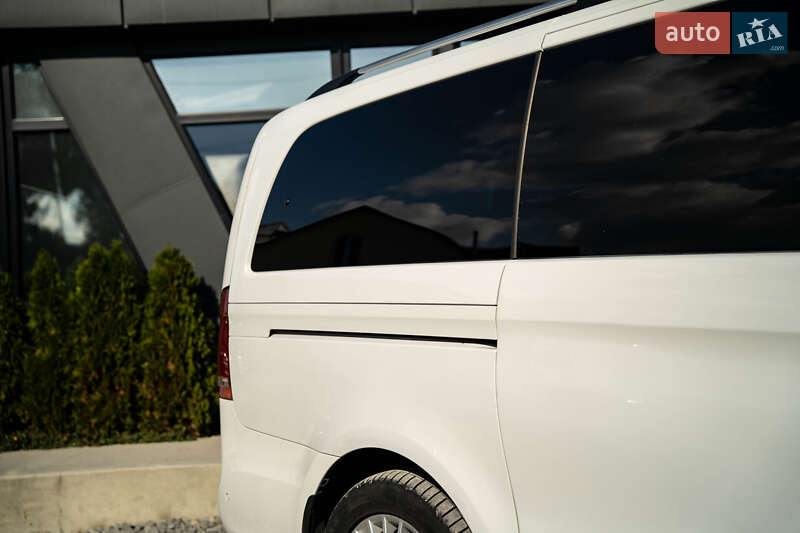 Минивэн Mercedes-Benz V-Class 2015 в Черновцах