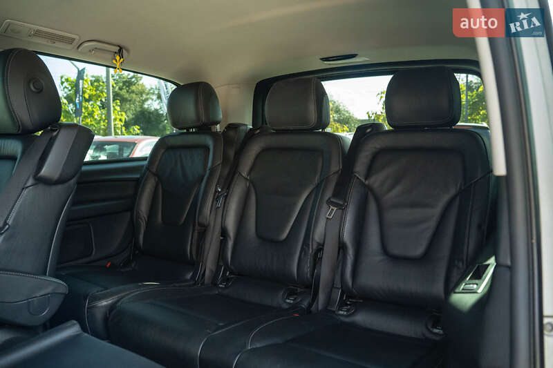 Минивэн Mercedes-Benz V-Class 2015 в Черновцах
