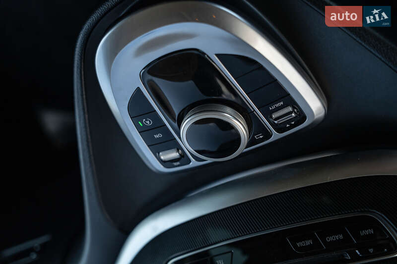 Минивэн Mercedes-Benz V-Class 2015 в Черновцах