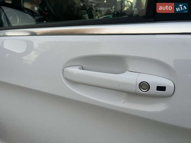 Минивэн Mercedes-Benz V-Class 2016 в Дунаевцах фото 11 Минивэн Mercedes-Benz V-Class 2016 в Дунаевцах