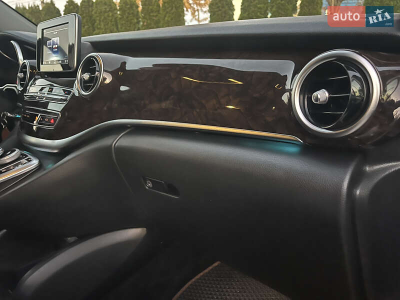 Минивэн Mercedes-Benz V-Class 2016 в Дунаевцах фото 26 Минивэн Mercedes-Benz V-Class 2016 в Дунаевцах