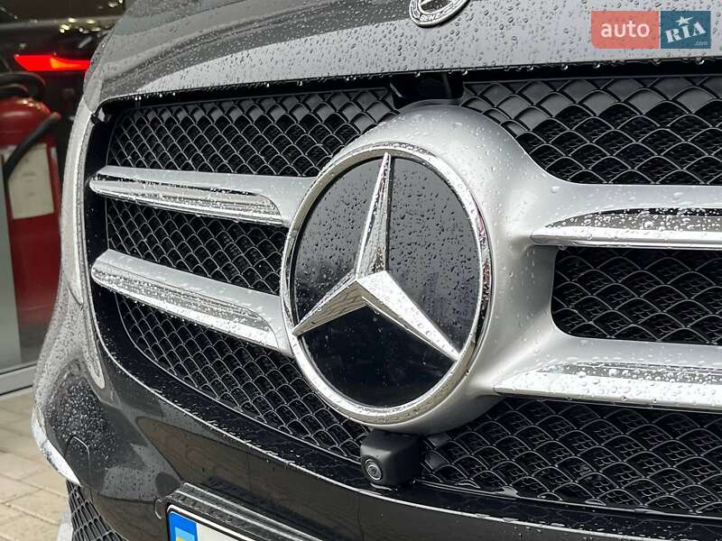 Минивэн Mercedes-Benz V-Class 2023 в Житомире фото 12 Минивэн Mercedes-Benz V-Class 2023 в Житомире