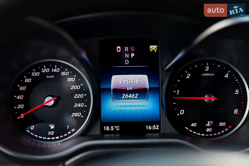 Минивэн Mercedes-Benz V-Class 2021 в Киеве