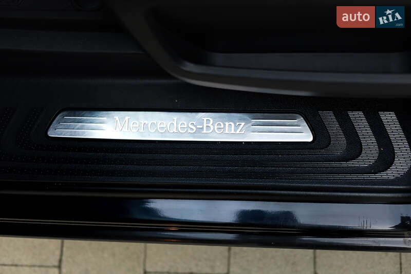Минивэн Mercedes-Benz V-Class 2021 в Киеве