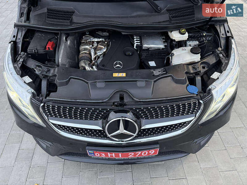 Мінівен Mercedes-Benz V-Class 2021 в Луцьку
