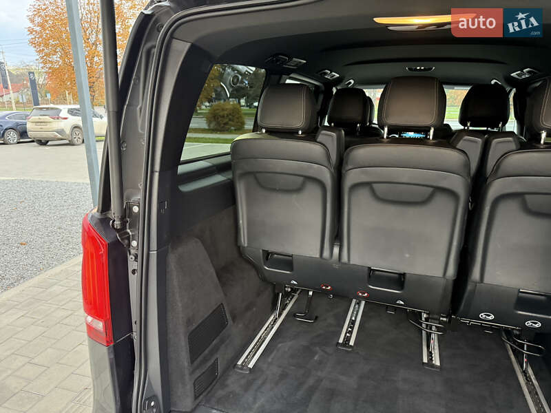 Мінівен Mercedes-Benz V-Class 2021 в Луцьку