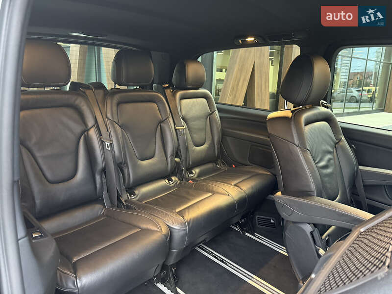 Мінівен Mercedes-Benz V-Class 2021 в Луцьку