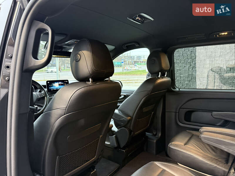 Мінівен Mercedes-Benz V-Class 2021 в Луцьку
