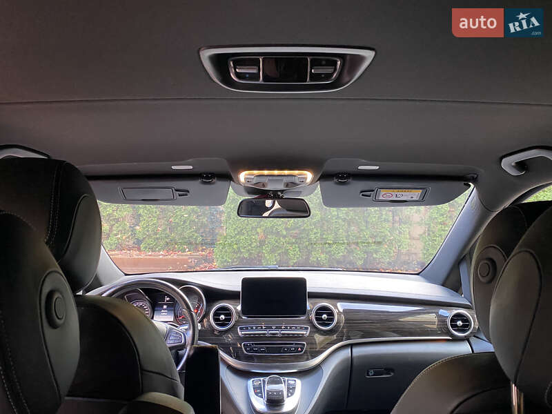 Минивэн Mercedes-Benz V-Class 2015 в Киеве