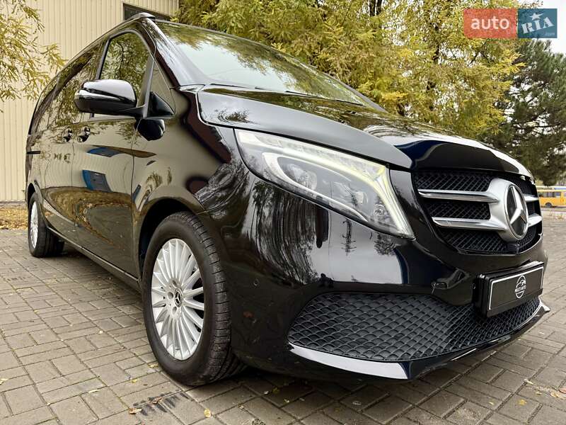 Минивэн Mercedes-Benz V-Class 2020 в Днепре фото 5 Минивэн Mercedes-Benz V-Class 2020 в Днепре