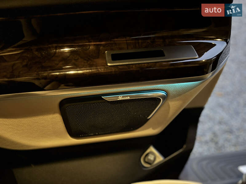 Мінівен Mercedes-Benz V-Class 2016 в Луцьку