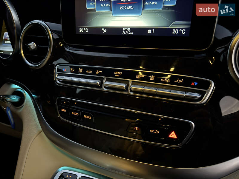 Мінівен Mercedes-Benz V-Class 2016 в Луцьку