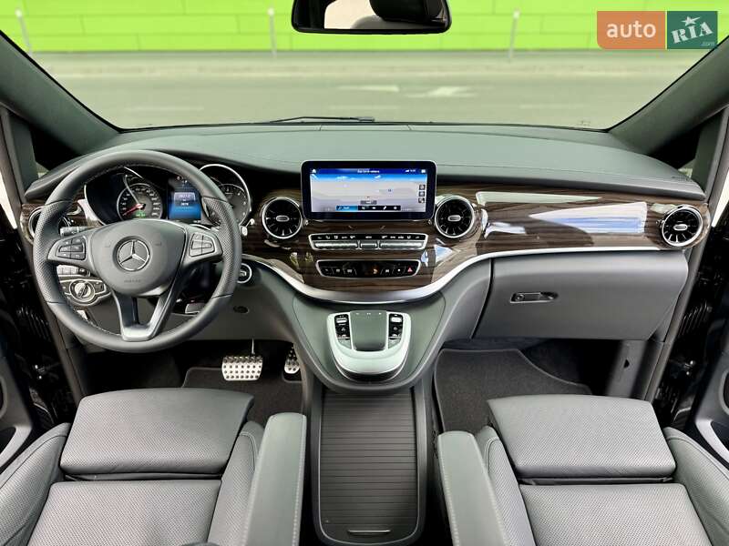Минивэн Mercedes-Benz V-Class 2023 в Киеве фото 52 Минивэн Mercedes-Benz V-Class 2023 в Киеве