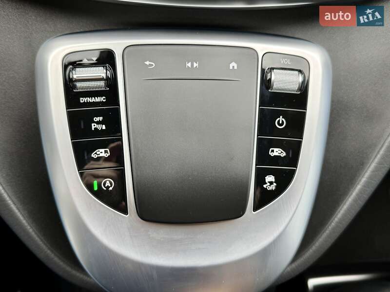 Минивэн Mercedes-Benz V-Class 2023 в Киеве фото 61 Минивэн Mercedes-Benz V-Class 2023 в Киеве