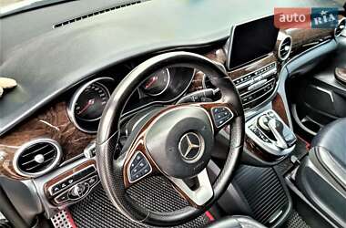 Мінівен Mercedes-Benz V-Class 2015 в Одесі