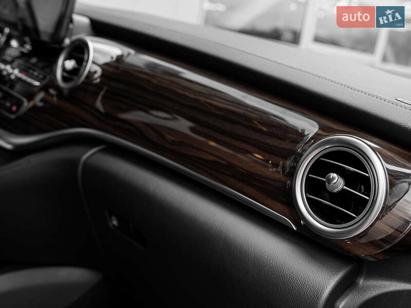 Минивэн Mercedes-Benz V-Class 2016 в Киеве фото 67 Минивэн Mercedes-Benz V-Class 2016 в Киеве