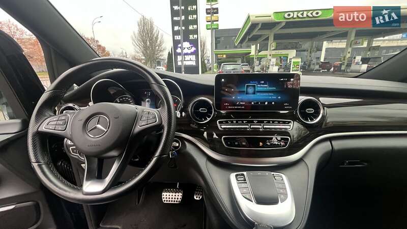 Минивэн Mercedes-Benz V-Class 2023 в Киеве фото 7 Минивэн Mercedes-Benz V-Class 2023 в Киеве
