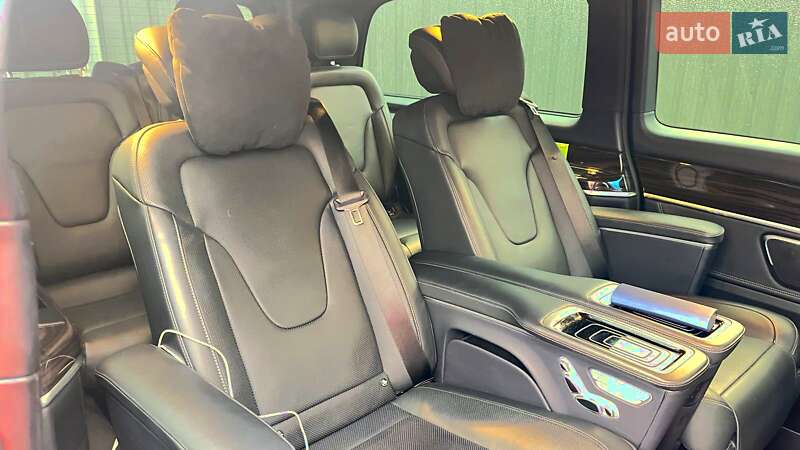 Минивэн Mercedes-Benz V-Class 2023 в Киеве фото 11 Минивэн Mercedes-Benz V-Class 2023 в Киеве
