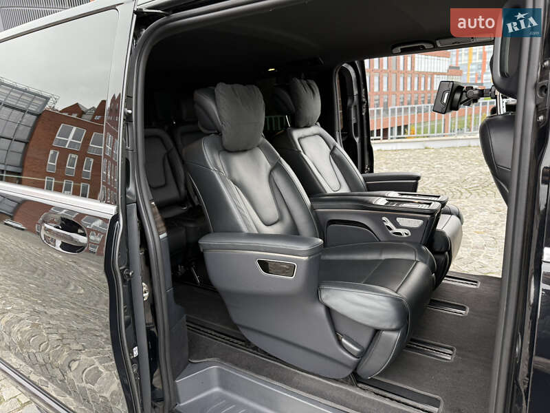 Минивэн Mercedes-Benz V-Class 2021 в Днепре