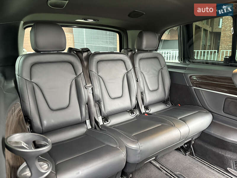 Минивэн Mercedes-Benz V-Class 2021 в Днепре