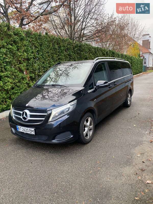 Mercedes-Benz V-Class 2015