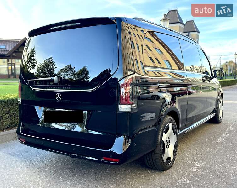 Мінівен Mercedes-Benz V-Class 2025 в Києві фото 9 Мінівен Mercedes-Benz V-Class 2025 в Києві