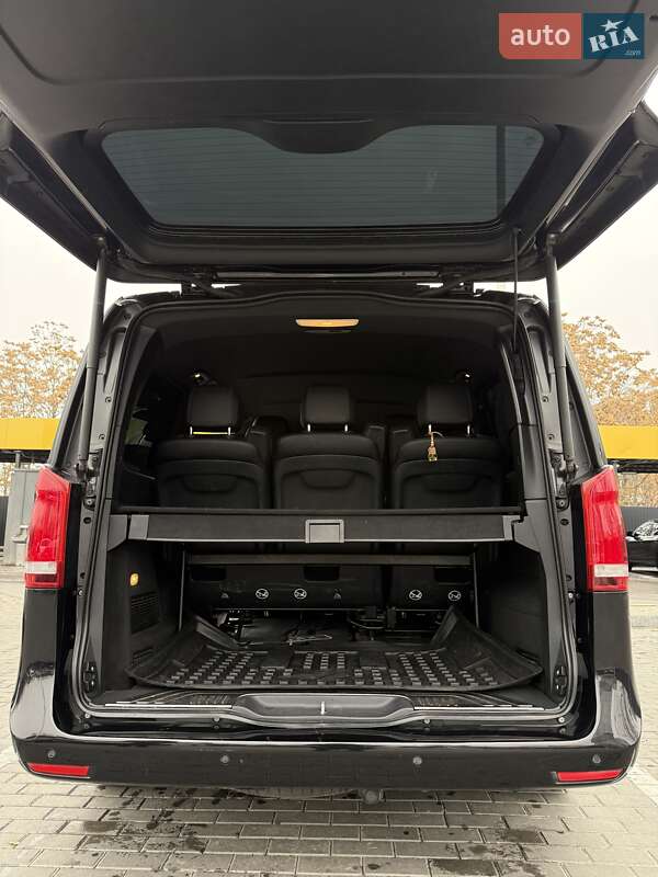 Мінівен Mercedes-Benz V-Class 2017 в Дніпрі фото 6 Мінівен Mercedes-Benz V-Class 2017 в Дніпрі