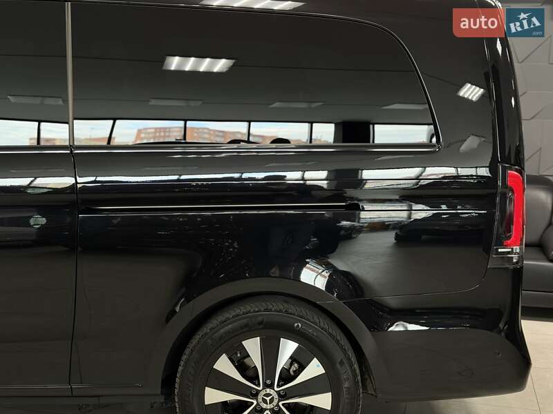 Мінівен Mercedes-Benz V-Class 2024 в Тернополі фото 19 Мінівен Mercedes-Benz V-Class 2024 в Тернополі