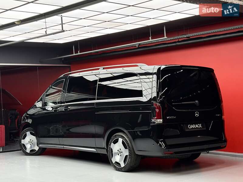 Мінівен Mercedes-Benz V-Class 2025 в Києві фото 29 Мінівен Mercedes-Benz V-Class 2025 в Києві