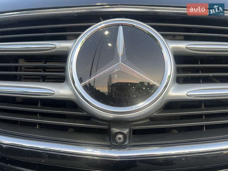 Мінівен Mercedes-Benz V-Class 2015 в Києві фото 48 Мінівен Mercedes-Benz V-Class 2015 в Києві