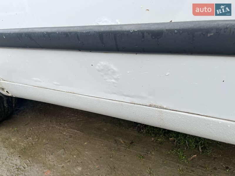 Мінівен Mercedes-Benz V-Class 1999 в Чернівцях