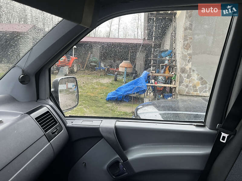 Мінівен Mercedes-Benz V-Class 1999 в Чернівцях