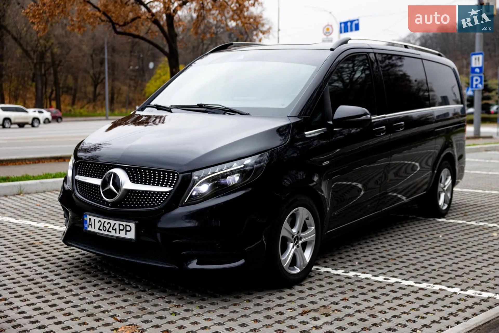 2015 Mercedes-Benz V-klasse - фото 1