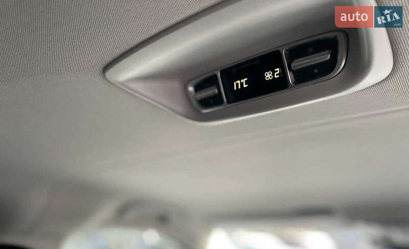 Минивэн Mercedes-Benz V-Class 2015 в Черновцах фото 8 Минивэн Mercedes-Benz V-Class 2015 в Черновцах