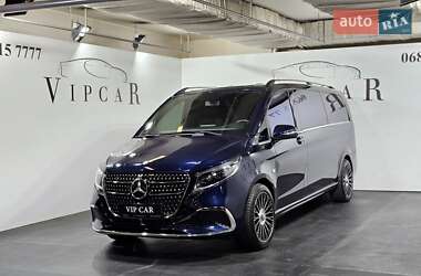 Минивэн Mercedes-Benz V-Class 2022 в Киеве
