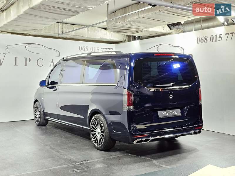 Мінівен Mercedes-Benz V-Class 2022 в Києві