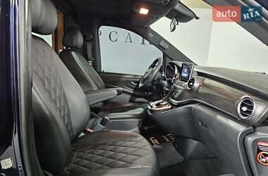 Минивэн Mercedes-Benz V-Class 2022 в Киеве